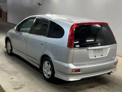 Honda STREAM  с аукциона в Японии