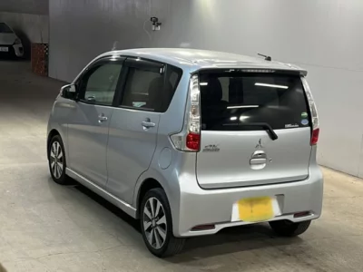 Mitsubishi EK CUSTOM