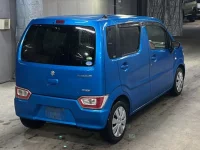 Suzuki WAGON R лот № 166 оценка 3.5  с аукциона в Японии 4