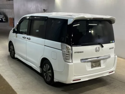 Honda STEP WAGON