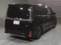 Toyota VOXY лот № 146 оценка R  с аукциона в Японии 1