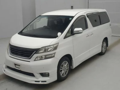 Toyota VELLFIRE  с аукциона в Японии