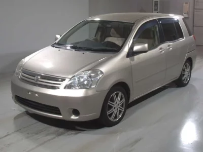 Toyota RAUM
