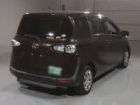 Toyota SIENTA лот № 9003 оценка 3  с аукциона в Японии 1
