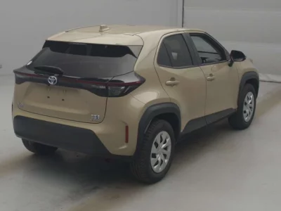 Toyota YARIS CROSS  с аукциона в Японии