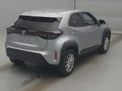 Toyota YARIS CROSS  с аукциона в Японии