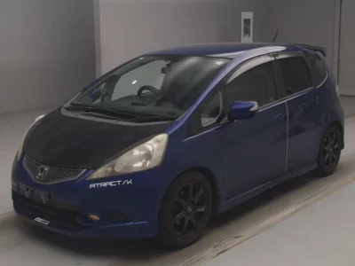 Honda FIT  с аукциона в Японии