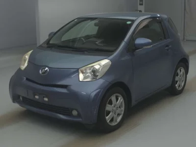 Toyota IQ