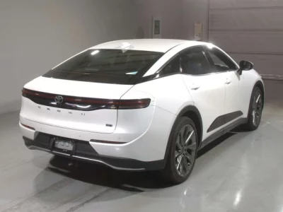 Toyota CROWN CROSSOVER