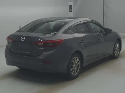 Mazda AXELA  с аукциона в Японии