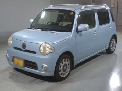 Daihatsu MIRA  с аукциона в Японии