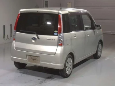 Subaru STELLA  с аукциона в Японии