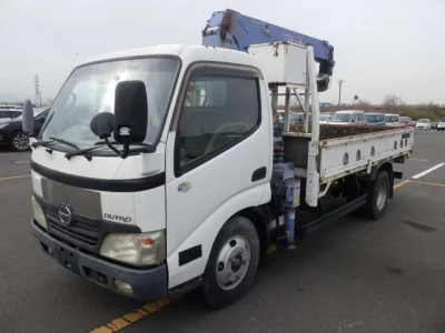 Hino DUTRO  с аукциона в Японии