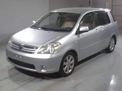 Toyota RAUM