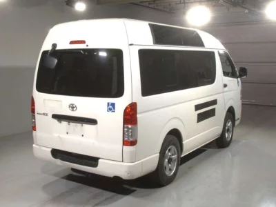 Toyota REGIUS ACE VAN