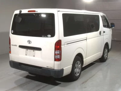 Toyota REGIUS ACE VAN