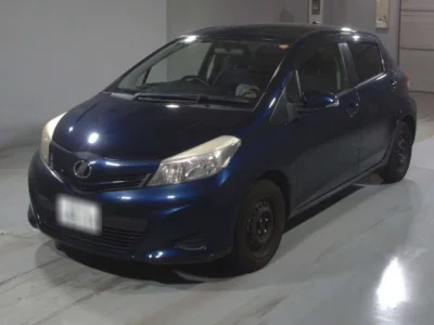 Toyota VITZ  с аукциона в Японии