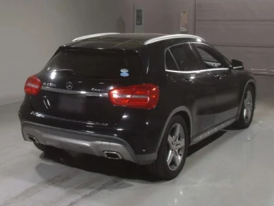 Mercedes-Benz GLA CLASS