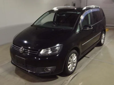 Volkswagen GOLF TOURAN