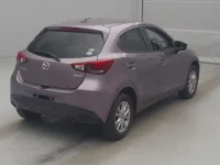 Mazda DEMIO лот № 73708 оценка R  с аукциона в Японии 1