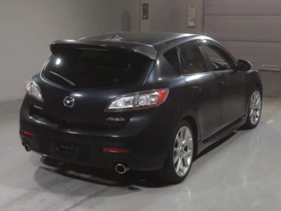 Mazda AXELA  с аукциона в Японии