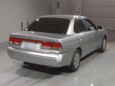 Nissan SUNNY