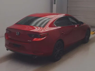 Mazda MAZDA3  с аукциона в Японии