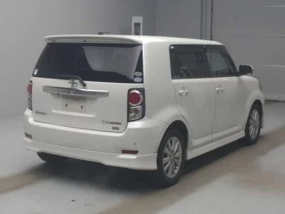 Toyota Corolla Rumion