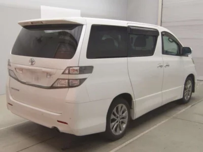 Toyota VELLFIRE  с аукциона в Японии
