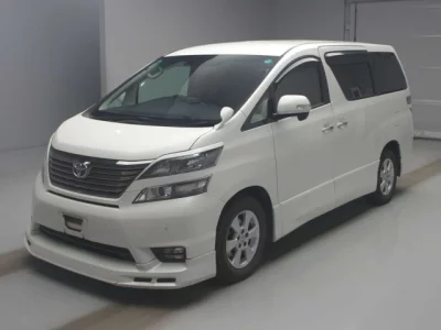 Toyota VELLFIRE  с аукциона в Японии