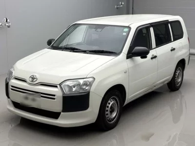 Toyota PROBOX  с аукциона в Японии