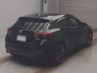 Mazda AXELA лот № 9015 оценка R  с аукциона в Японии 1