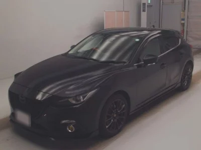 Mazda AXELA  с аукциона в Японии