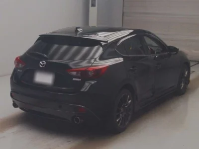 Mazda AXELA  с аукциона в Японии