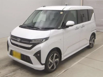 Daihatsu MOVE  с аукциона в Японии