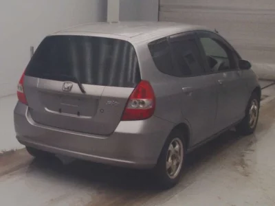 Honda FIT  с аукциона в Японии