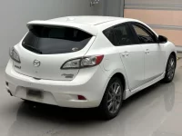 Mazda AXELA лот № 49036 оценка 3.5  с аукциона в Японии 1