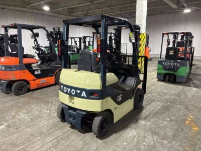 Toyota FORKLIFT