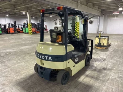 Toyota FORKLIFT