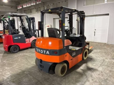 Toyota FORKLIFT