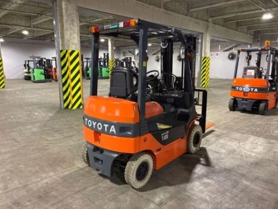 Toyota FORKLIFT