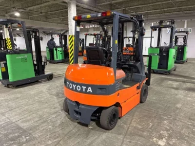 Toyota FORKLIFT