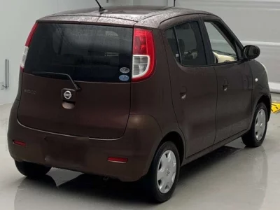 Nissan MOCO  с аукциона в Японии