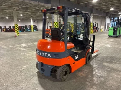 Toyota FORKLIFT