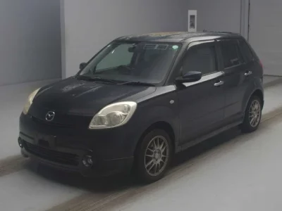 Mazda VERISA