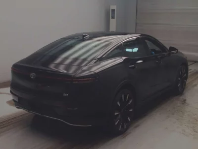 Toyota CROWN CROSSOVER