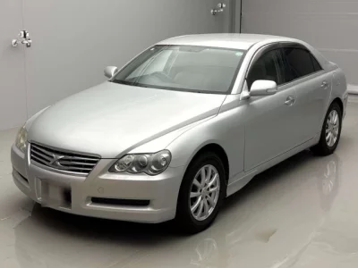 Toyota MARK X  с аукциона в Японии