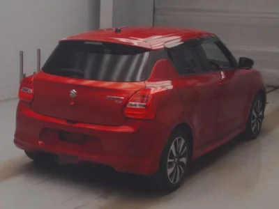 Suzuki SWIFT  с аукциона в Японии