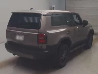 Toyota LAND CRUISER лот № 2085 оценка 5  с аукциона в Японии 1