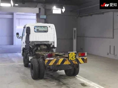Isuzu TRUCK  с аукциона в Японии